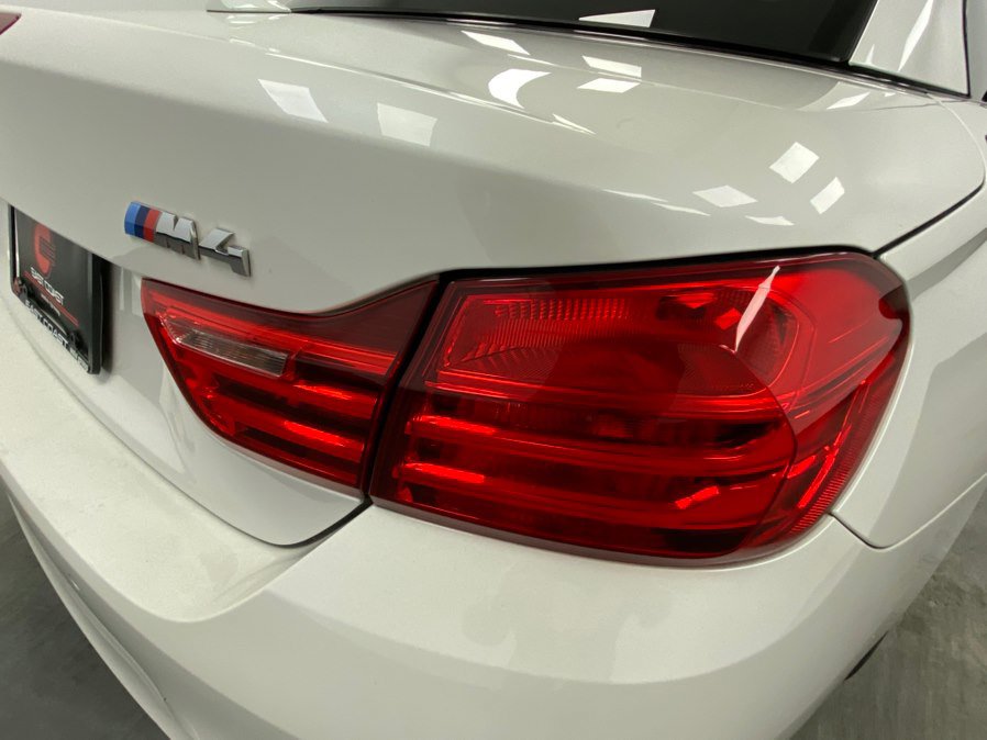 Used 2016 BMW M4 Convertible RWD image 82