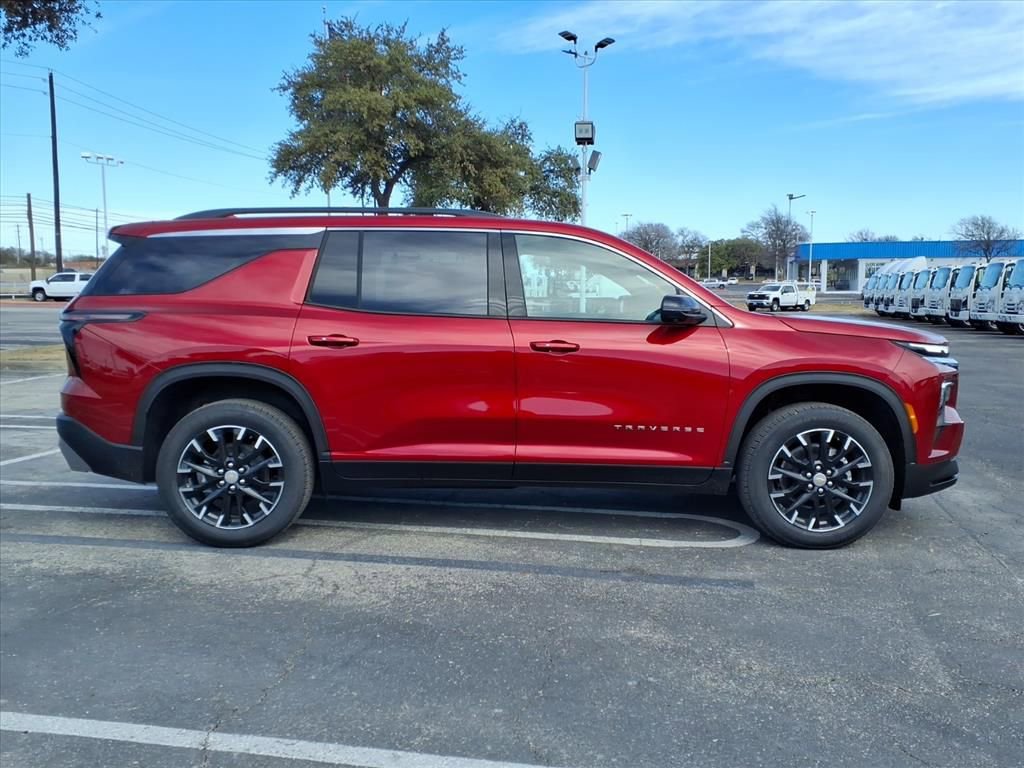 New 2026 Chevrolet Traverse LT w/ Sun and Wheel Package image 5