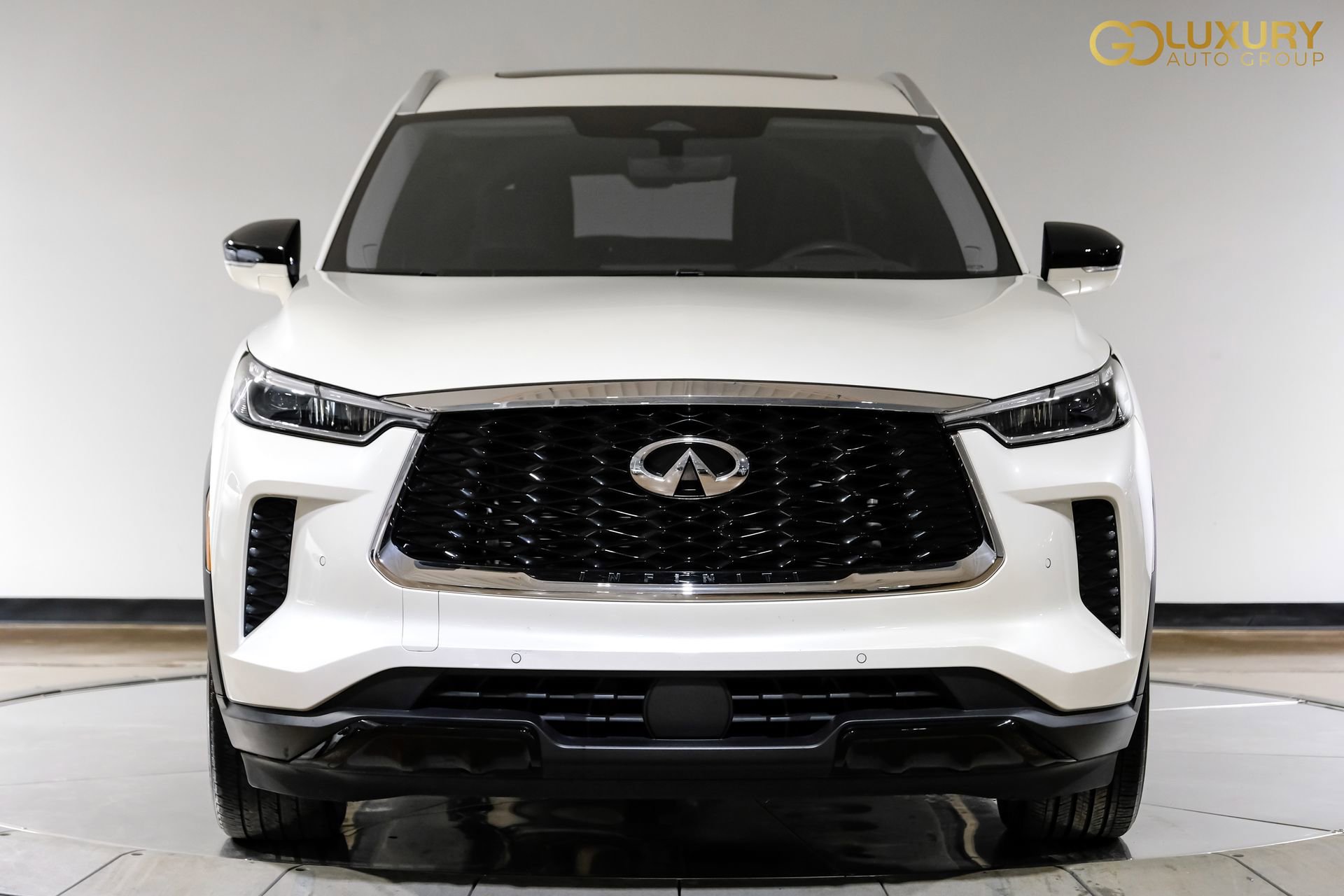 Used 2023 INFINITI QX60 Luxe w/ Vision Package image 7