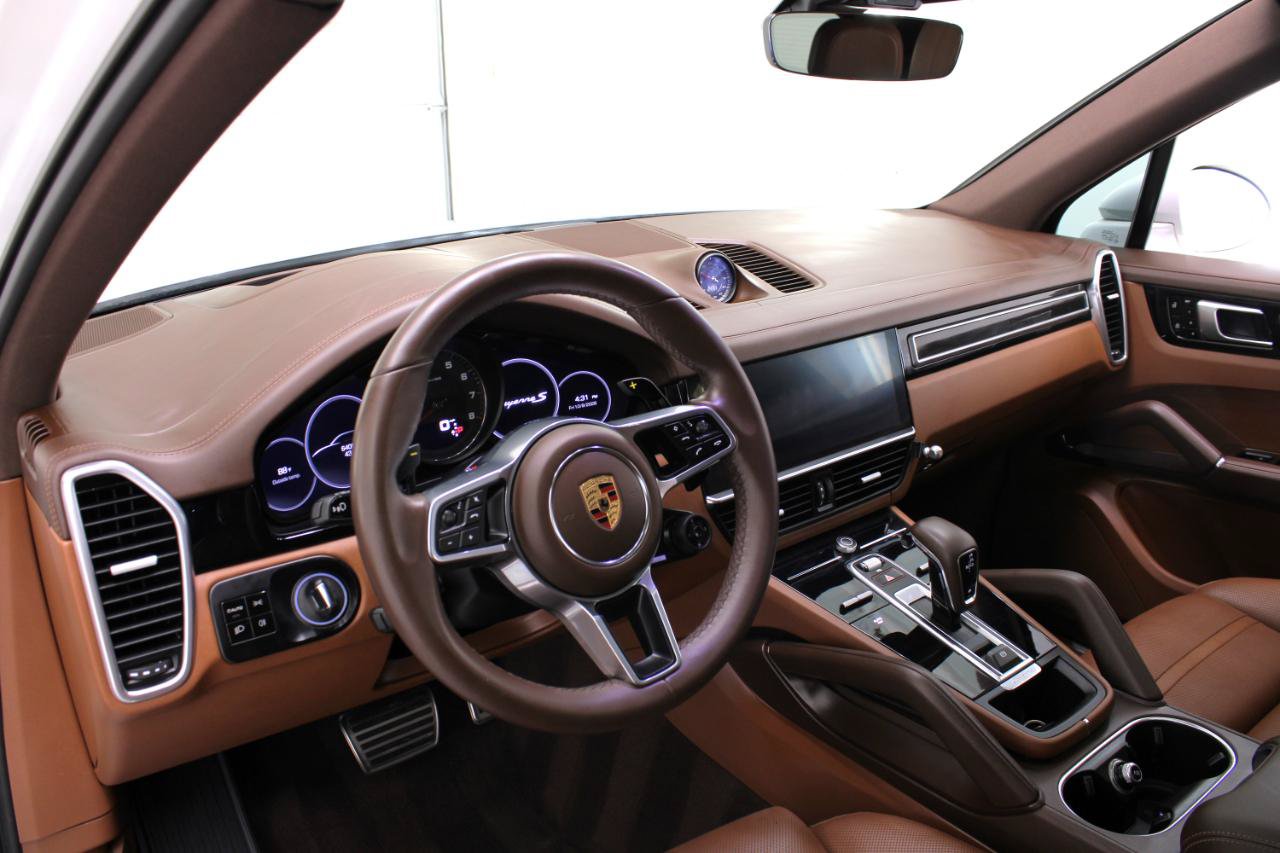 Used 2019 Porsche Cayenne S AWD/4WD image 32