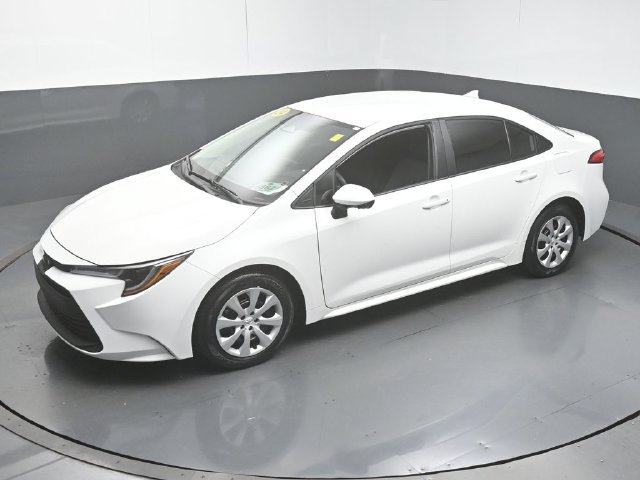 Used 2024 Toyota Corolla LE FWD image 42