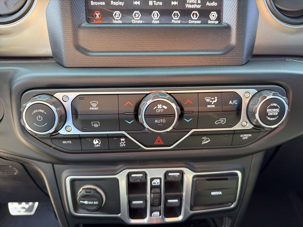 Used 2018 Jeep Wrangler Unlimited Sport S image 33