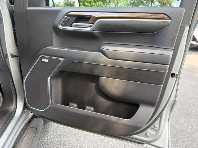 Used 2024 Chevrolet Silverado 1500 LT Trail Boss w/ Convenience Package II AWD/4WD image 14