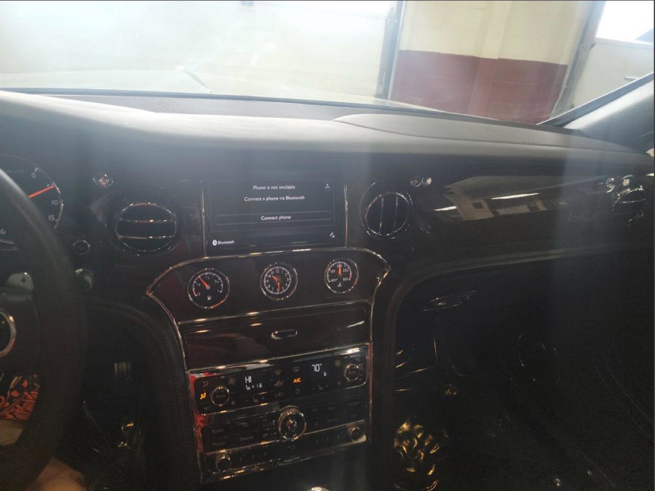 Used 2019 Bentley Mulsanne image 18