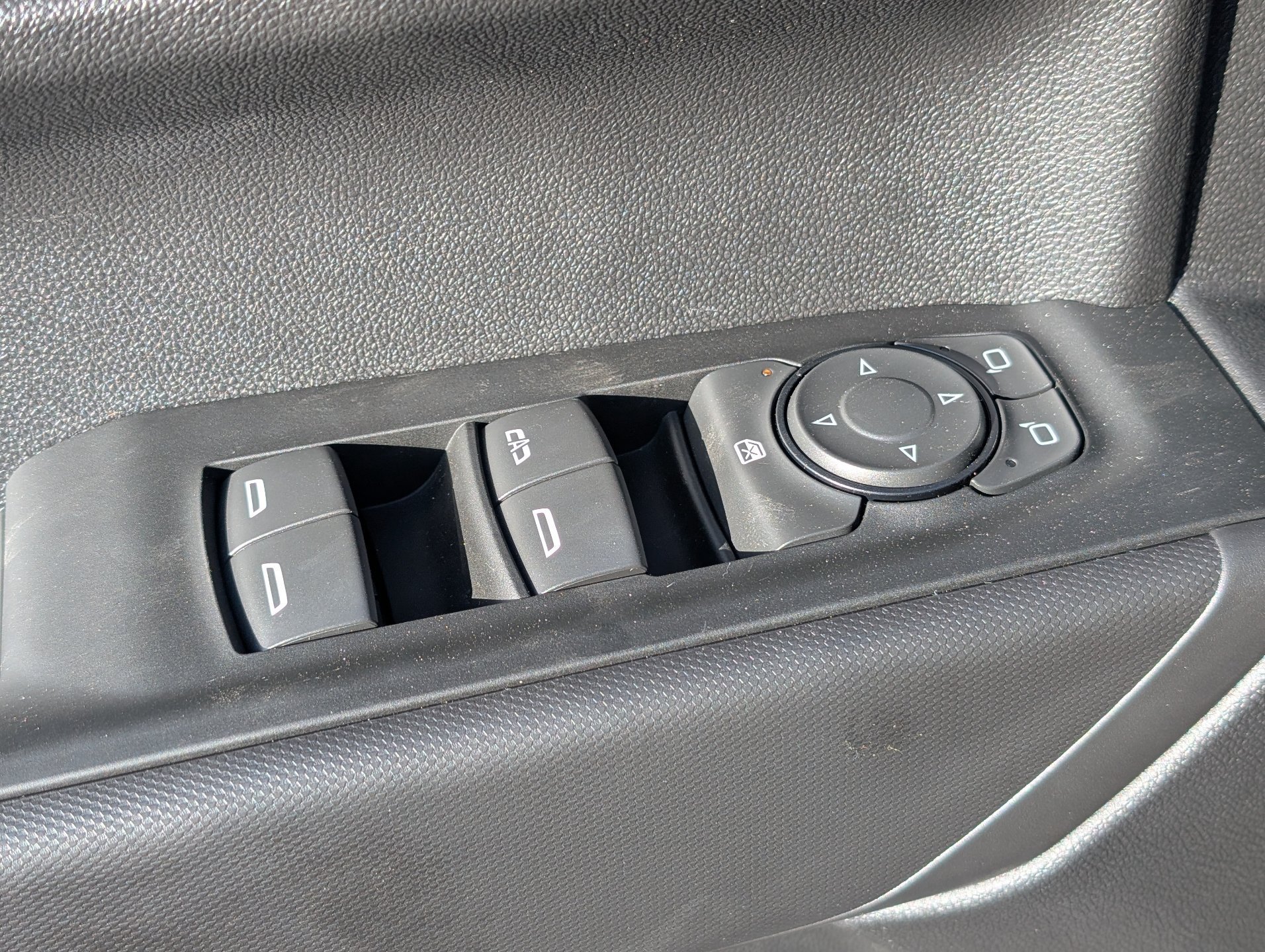 New 2026 Chevrolet Silverado 1500 Custom Trail Boss AWD/4WD image 19