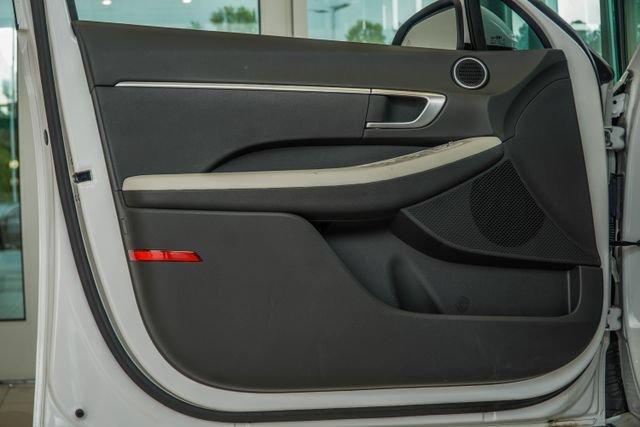 Certified 2025 Hyundai Sonata SE FWD image 33