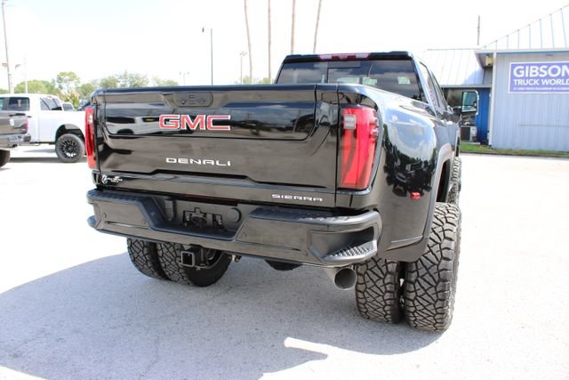 Used 2024 GMC Sierra 3500 Denali w/ Denali Reserve Package AWD/4WD image 12