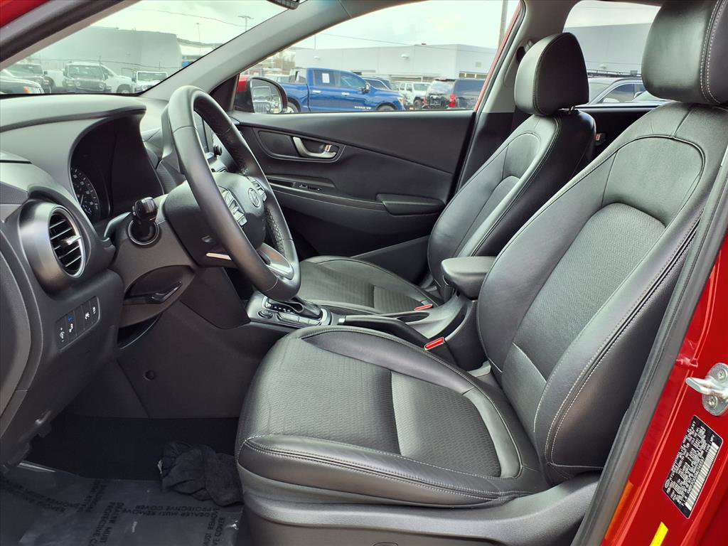 Used 2021 Hyundai Kona Limited AWD/4WD image 18