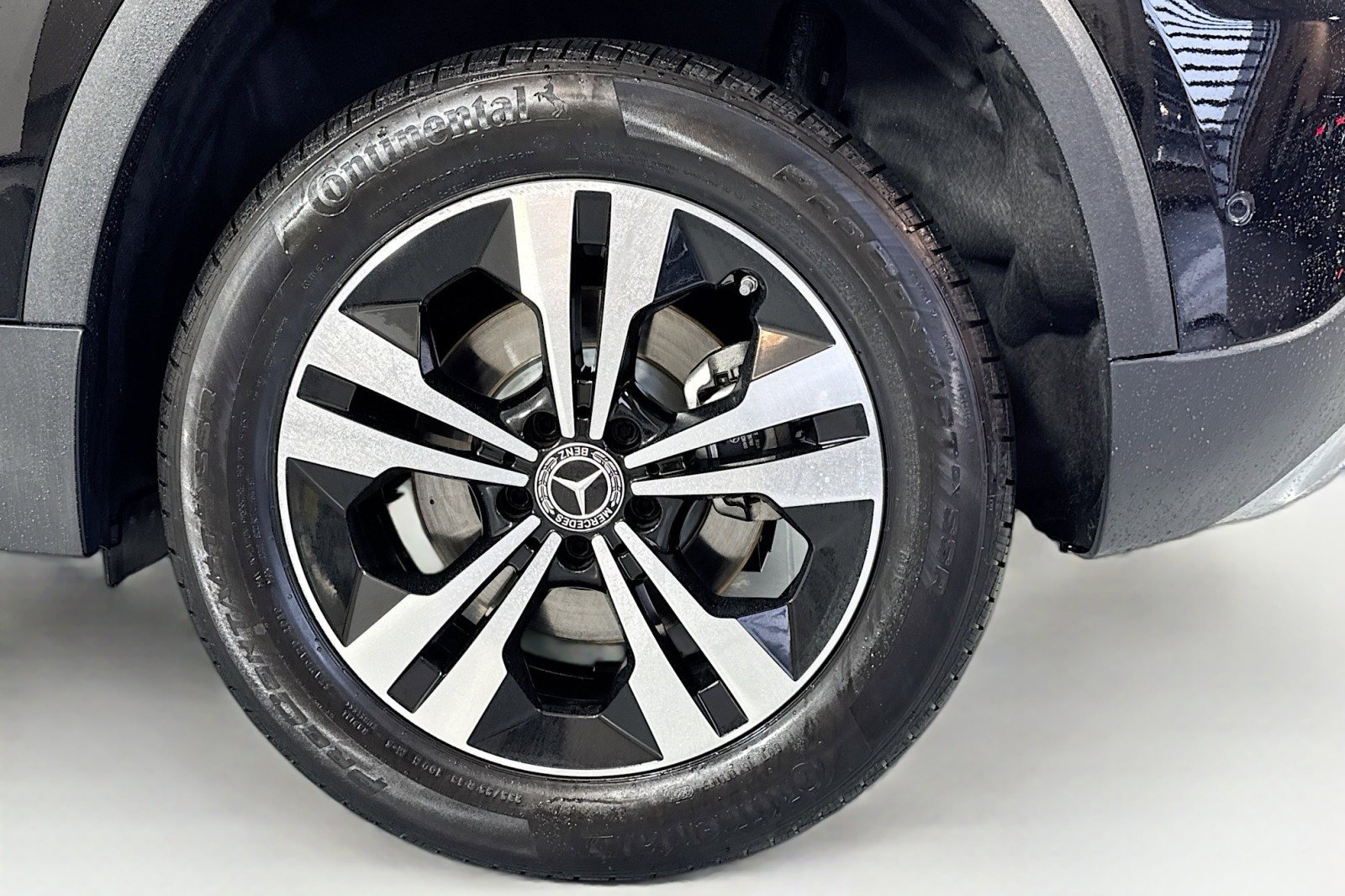 Certified 2025 Mercedes-Benz GLA 250 image 29