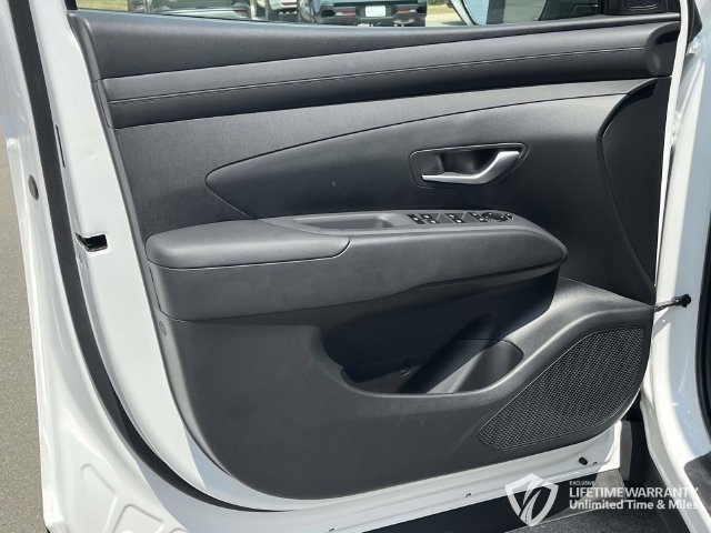 New 2026 Hyundai Tucson SEL FWD image 12