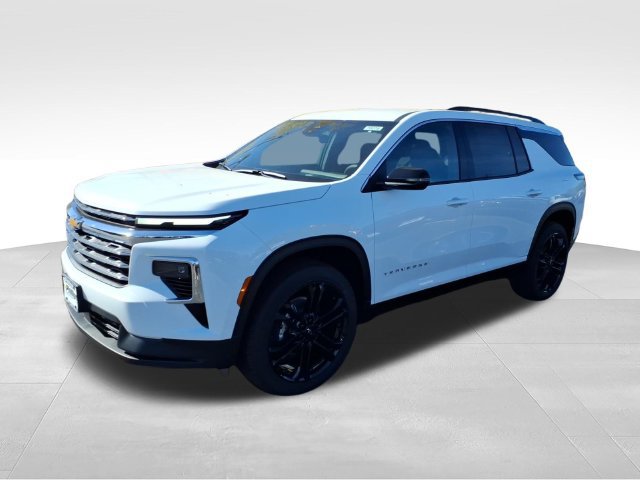 New 2027 Chevrolet Traverse LT w/ LPO, Floor Liner Package FWD image 4