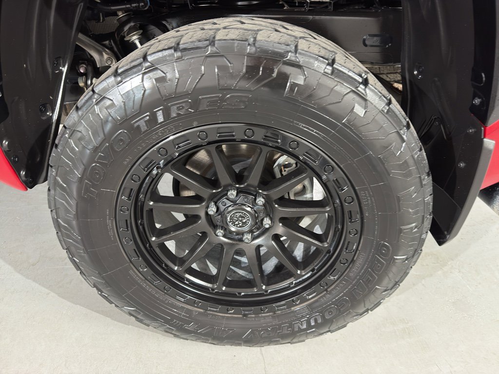 Used 2024 Toyota Tundra Platinum image 6