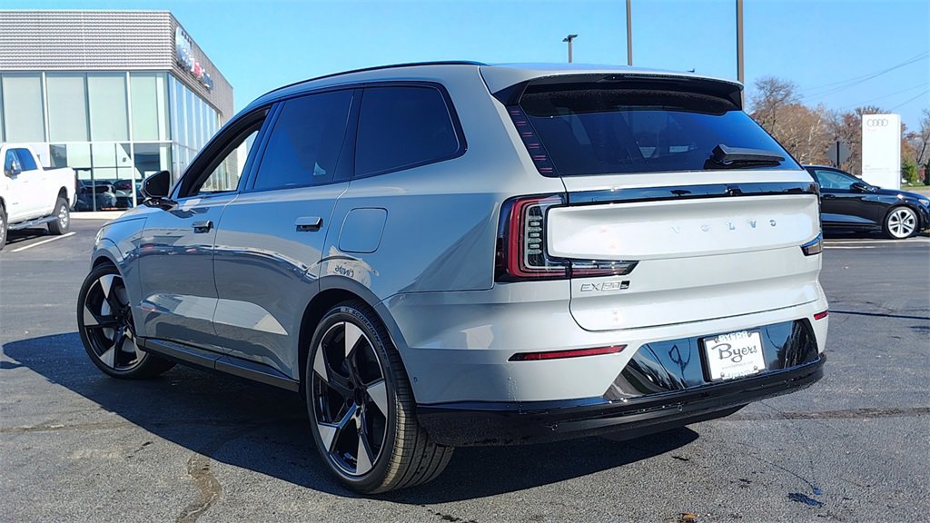 New 2025 Volvo EX90 Ultra image 4