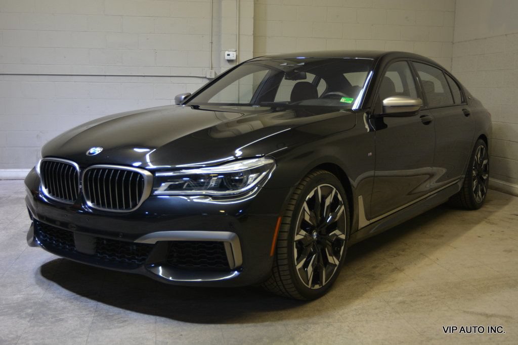 Used 2017 BMW M760i xDrive AWD/4WD image 2