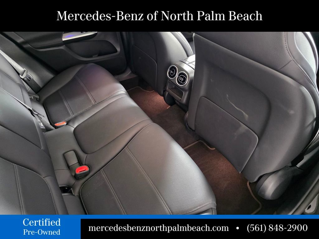 Certified 2025 Mercedes-Benz GLC 300 image 26