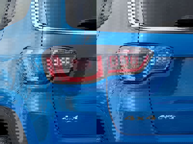 New 2025 Jeep Compass Sport image 9