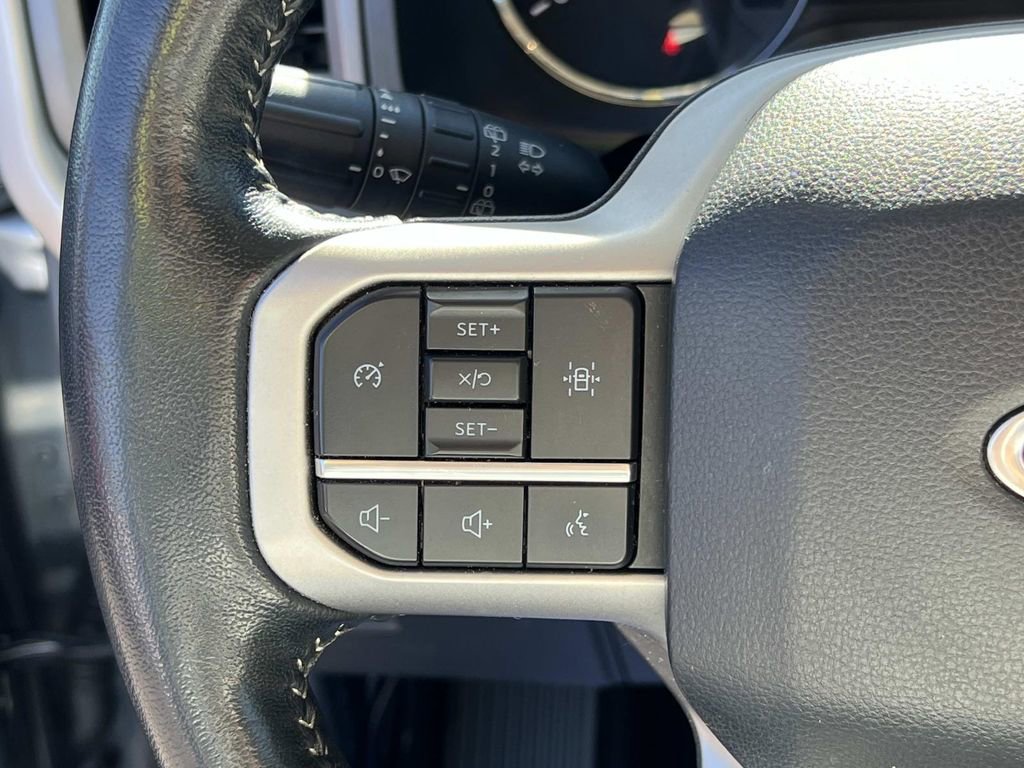 Used 2022 Ford Expedition Max XLT image 23