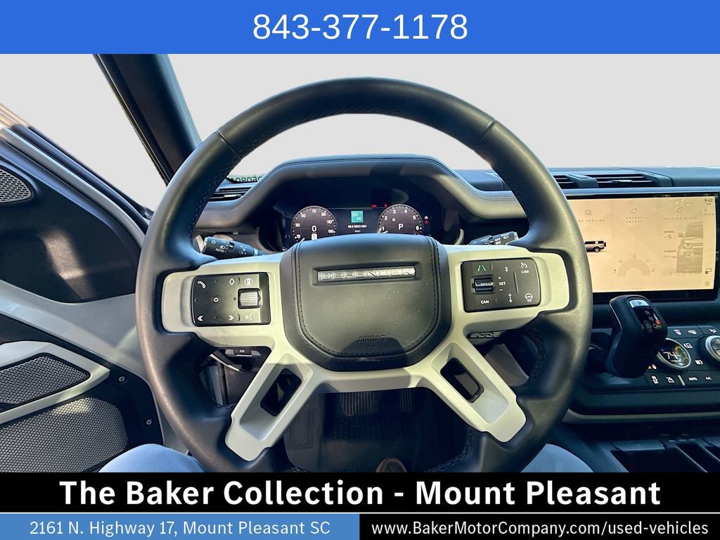 Used 2024 Land Rover Defender 130 X-Dynamic SE AWD/4WD image 11