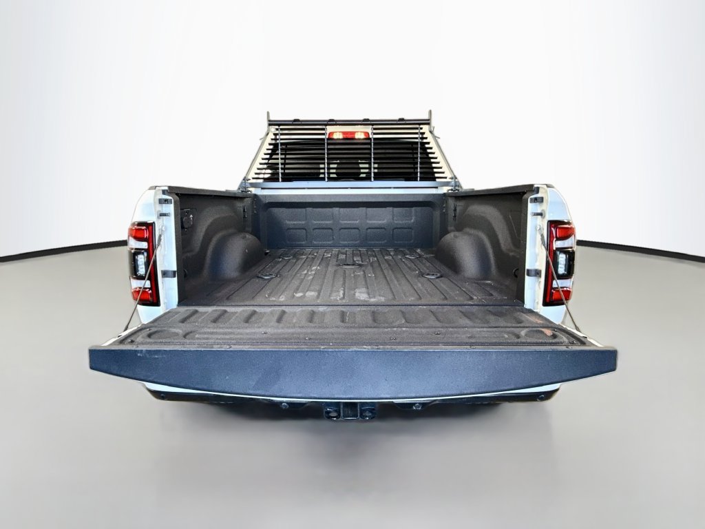 Used 2024 RAM 2500 Laramie w/ Night Edition AWD/4WD image 27