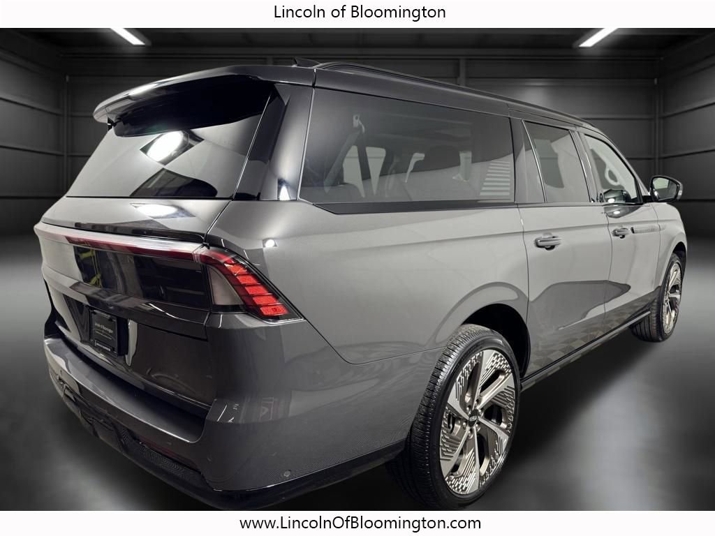 Certified 2025 Lincoln Navigator L Black Label w/ Black Label Special Edition AWD/4WD image 8