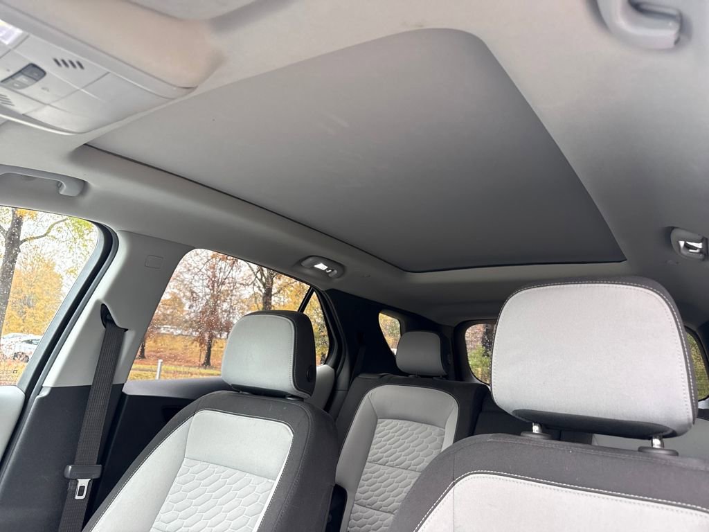 Used 2018 Chevrolet Equinox LT w/ Sun & Infotainment Package image 25