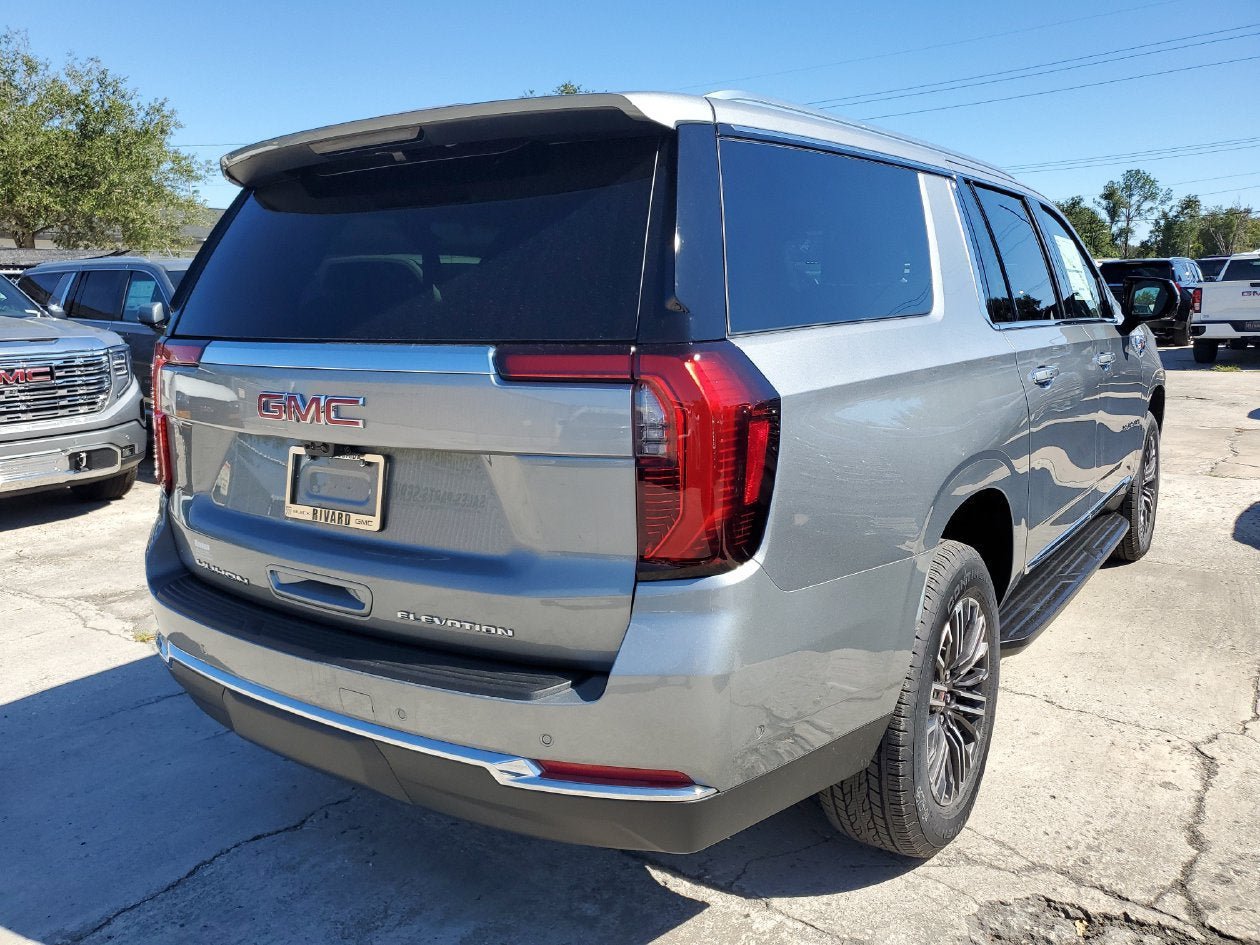 New 2027 GMC Yukon XL Elevation w/ Elevation Preferred Package RWD image 5