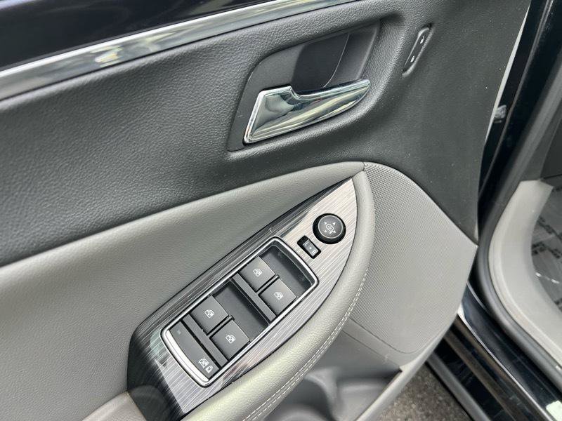 Used 2018 Chevrolet Impala LS FWD image 25