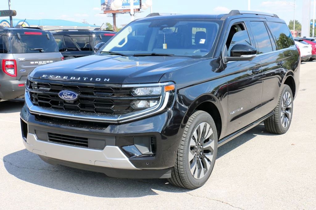 New 2025 Ford Expedition Platinum w/ Driver's Package image 2