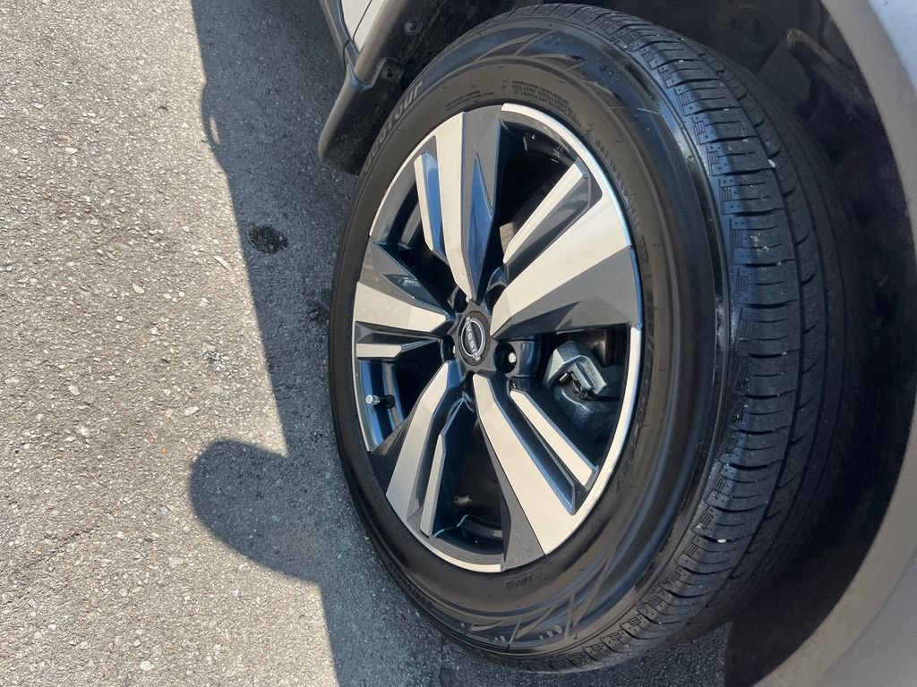 Used 2023 Nissan Rogue Platinum w/ Platinum Premium Package FWD image 38