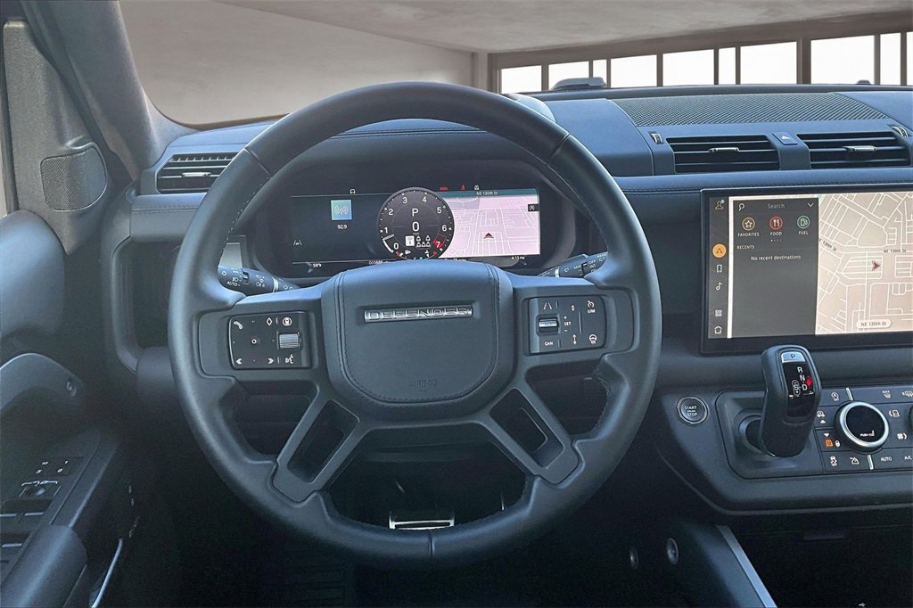 Used 2025 Land Rover Defender 130 X image 5