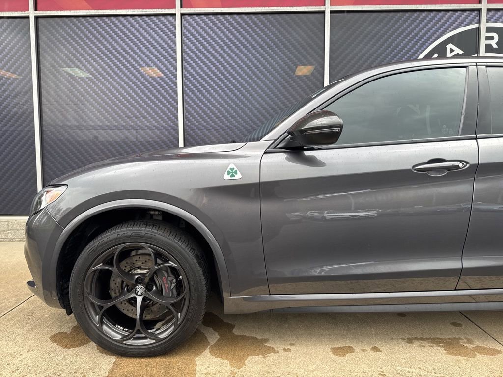 Used 2019 Alfa Romeo Stelvio Quadrifoglio w/ Driver Assist Dynamic Package image 16