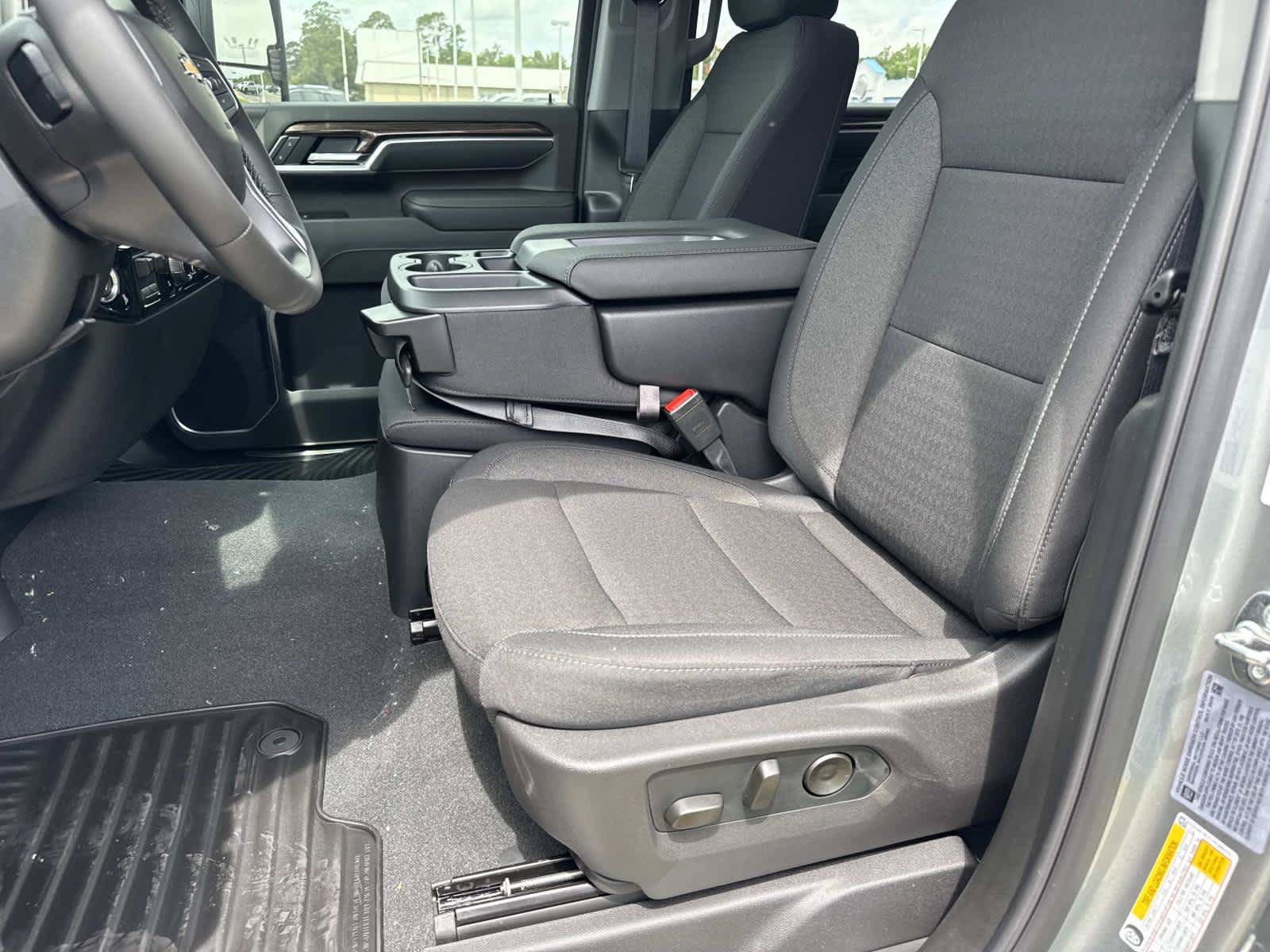 New 2026 Chevrolet Silverado 3500 LT AWD/4WD image 11