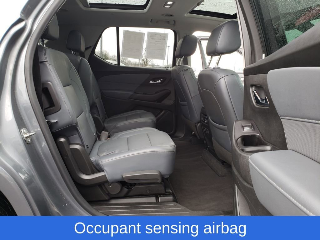 Used 2020 Chevrolet Traverse Premier image 34