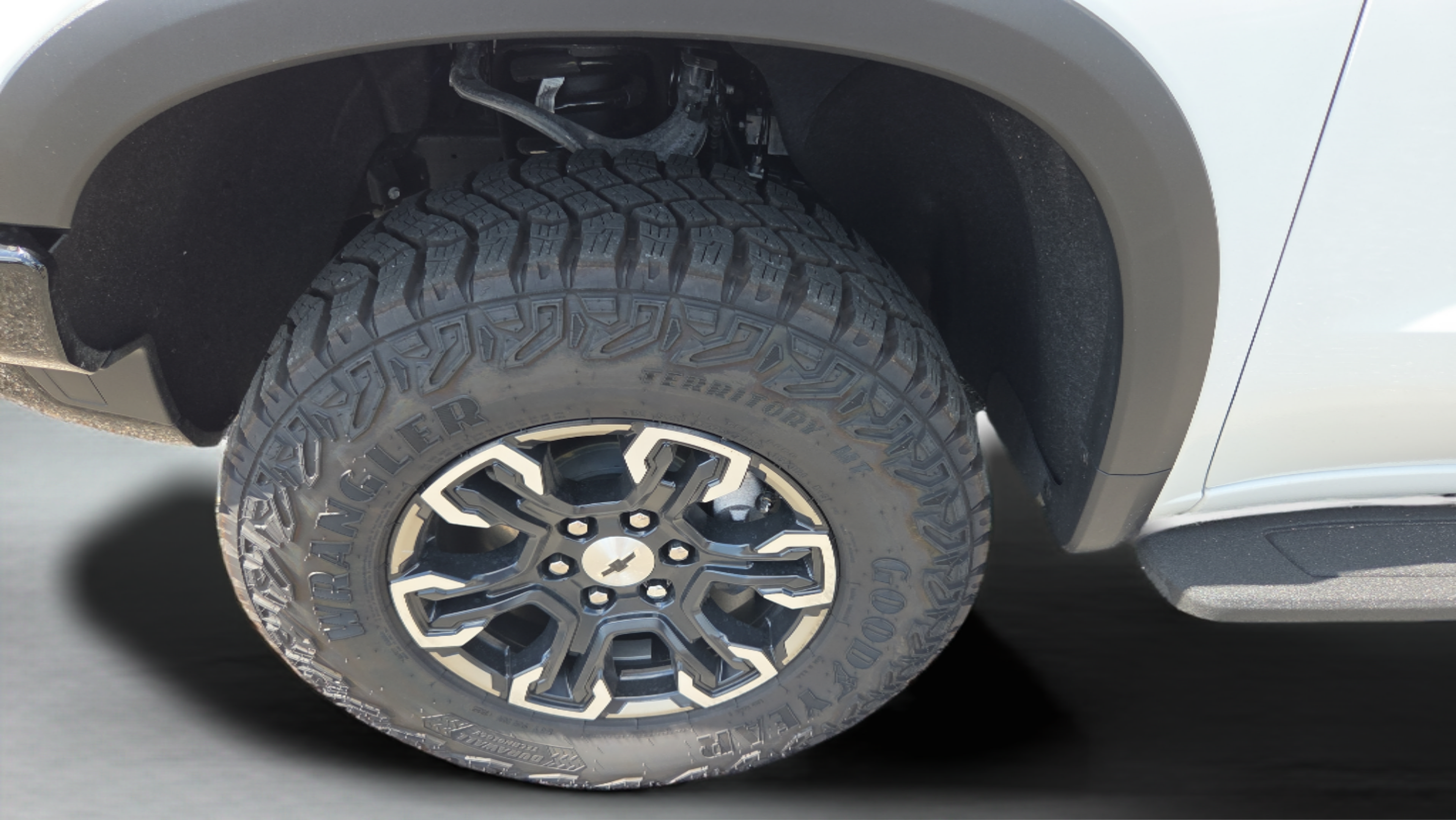Used 2026 Chevrolet Silverado 1500 ZR2 AWD/4WD image 31