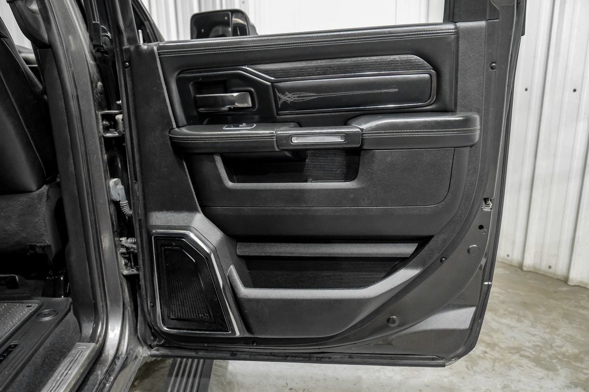 Used 2022 RAM 3500 Limited AWD/4WD image 46