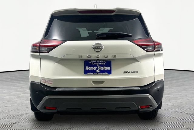 Used 2023 Nissan Rogue SV AWD/4WD image 5