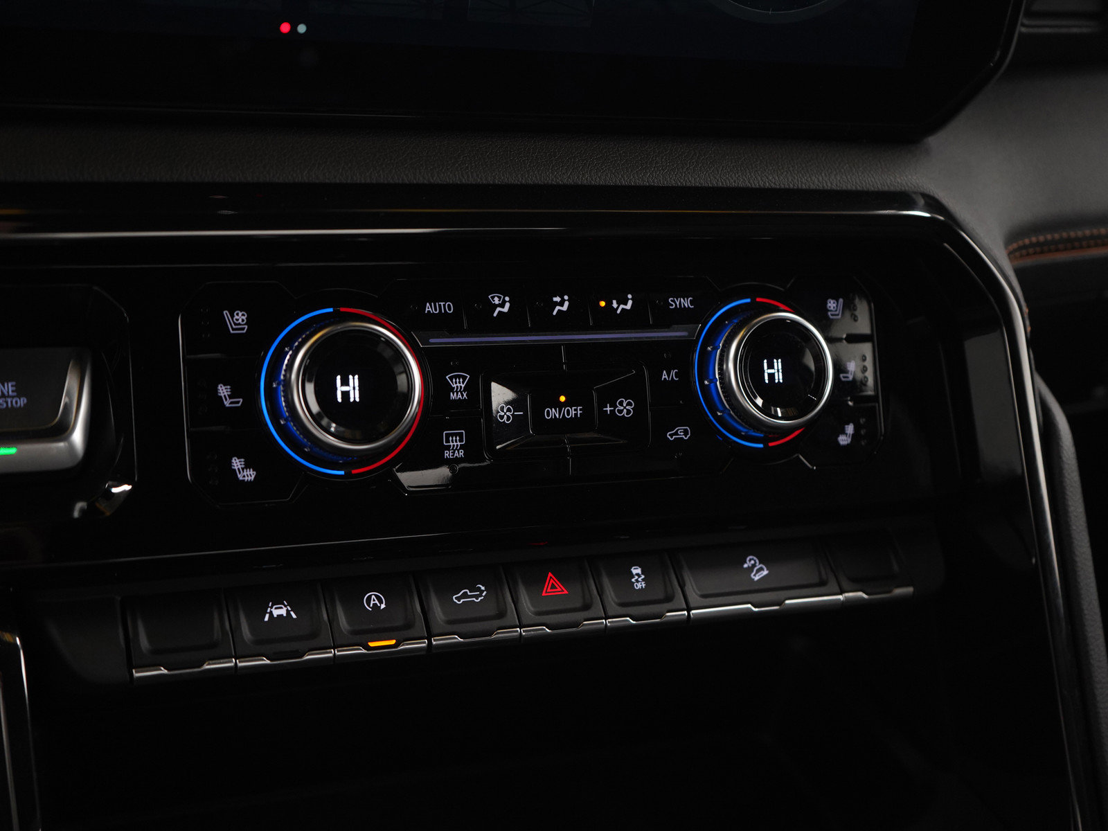 Used 2022 GMC Sierra 1500 AT4 AWD/4WD image 23