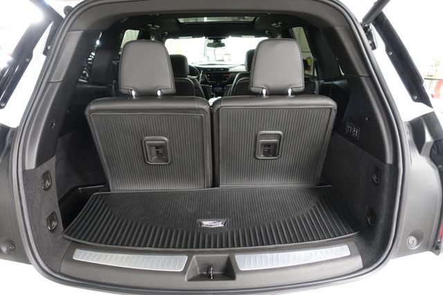 Used 2024 Cadillac XT6 Sport w/ LPO, Floor Liner Package AWD/4WD image 23
