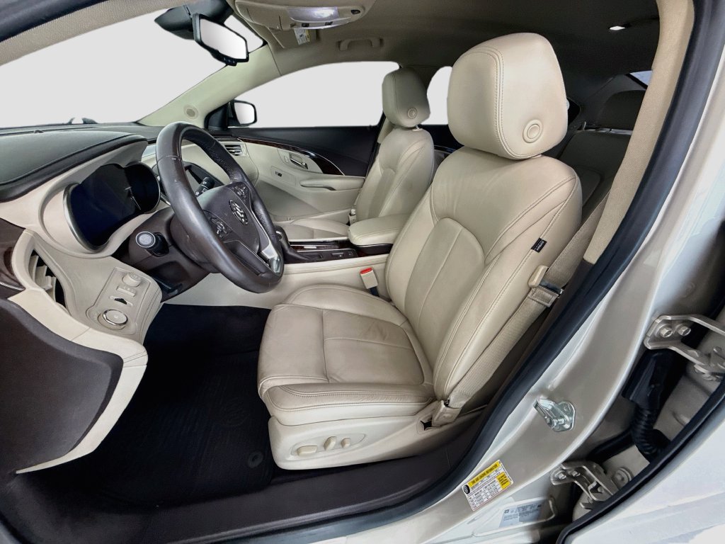 Used 2016 Buick LaCrosse Leather w/ Experience Buick Package FWD image 19