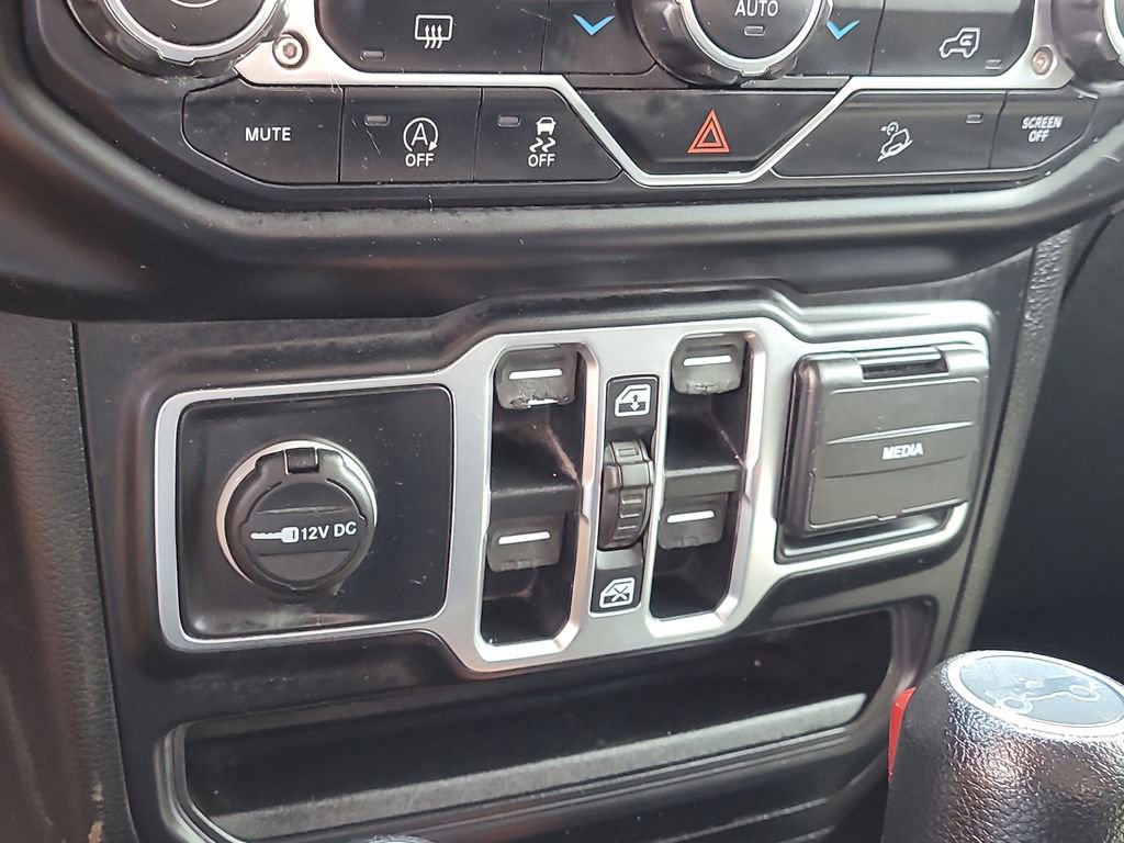 Used 2019 Jeep Wrangler Unlimited Sport S image 21