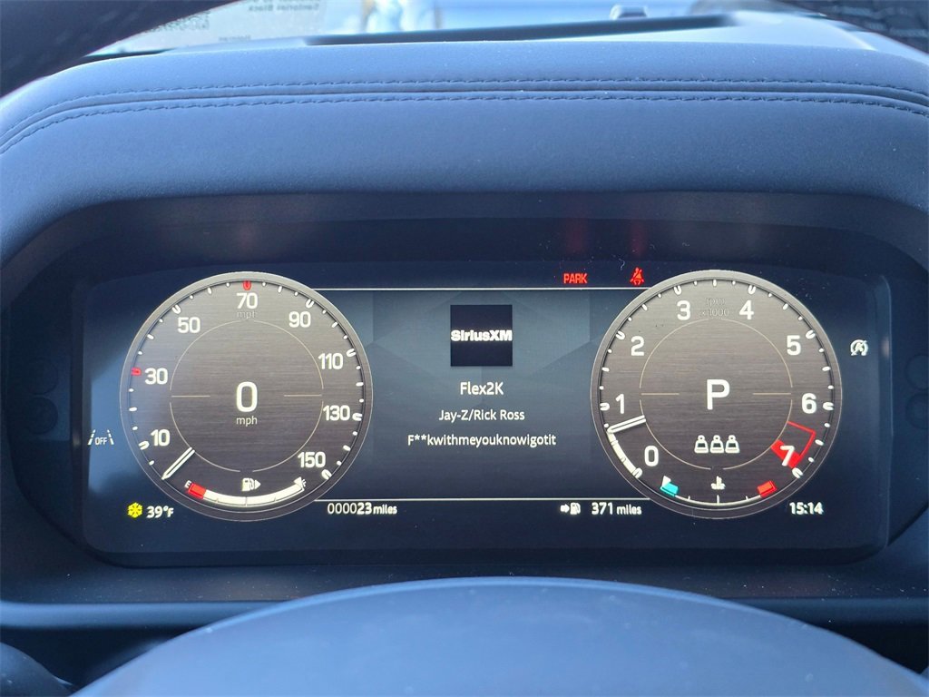 New 2025 Land Rover Defender 90 S image 11