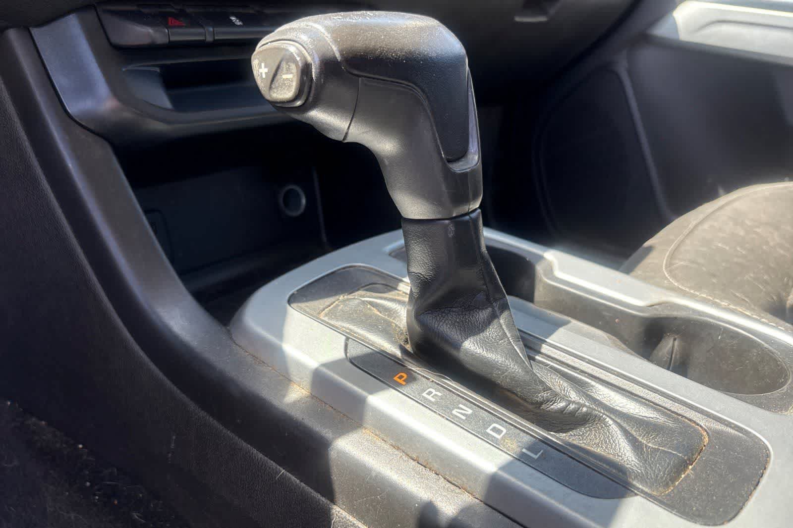 Used 2018 Chevrolet Colorado LT RWD image 21