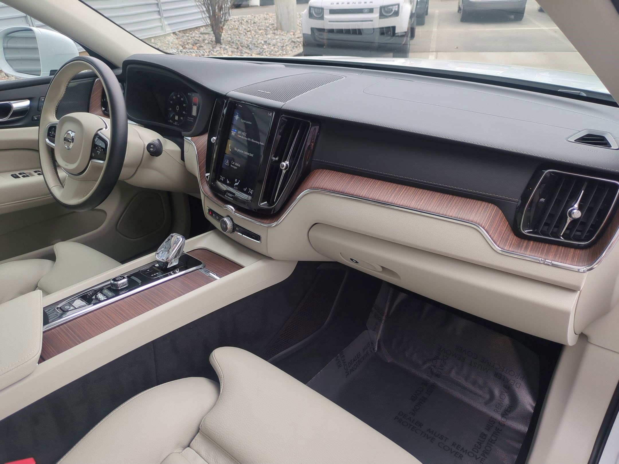 Used 2020 Volvo XC60 T8 Inscription w/ Protection Package Premier image 29