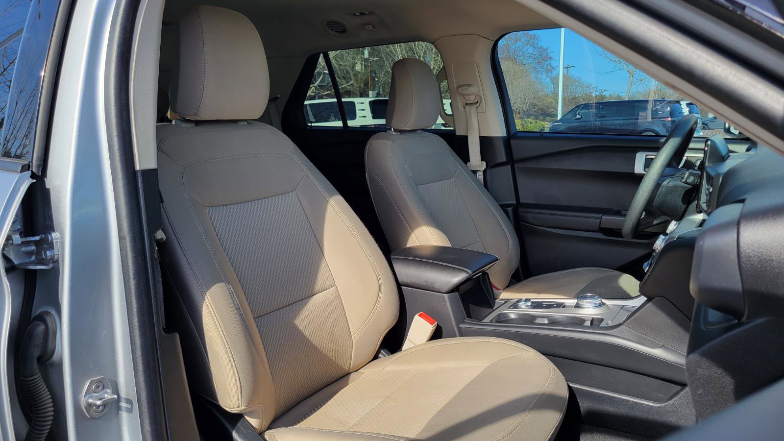 Used 2022 Ford Explorer 4WD image 38