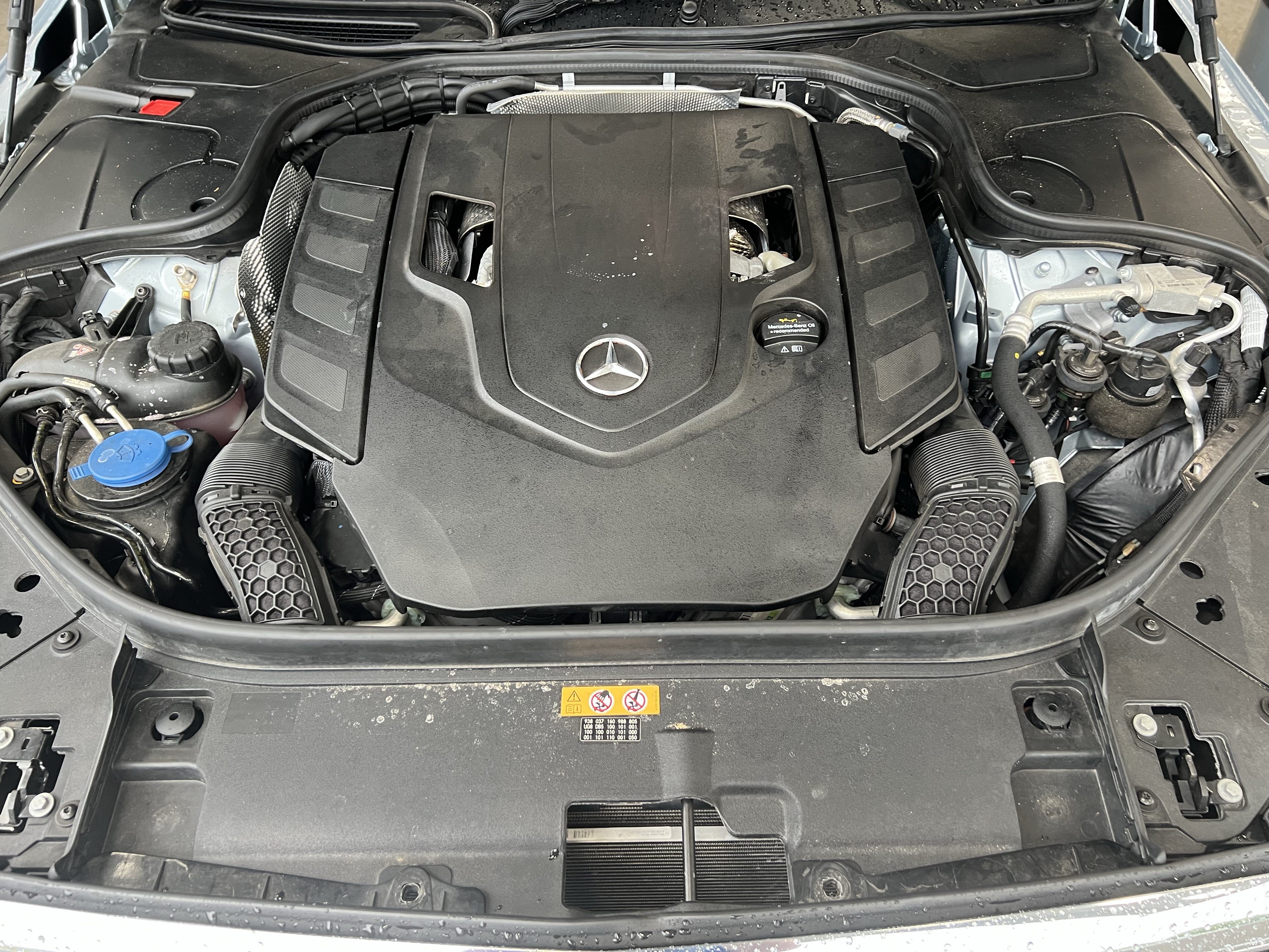 Used 2020 Mercedes-Benz S 560 Sedan image 36