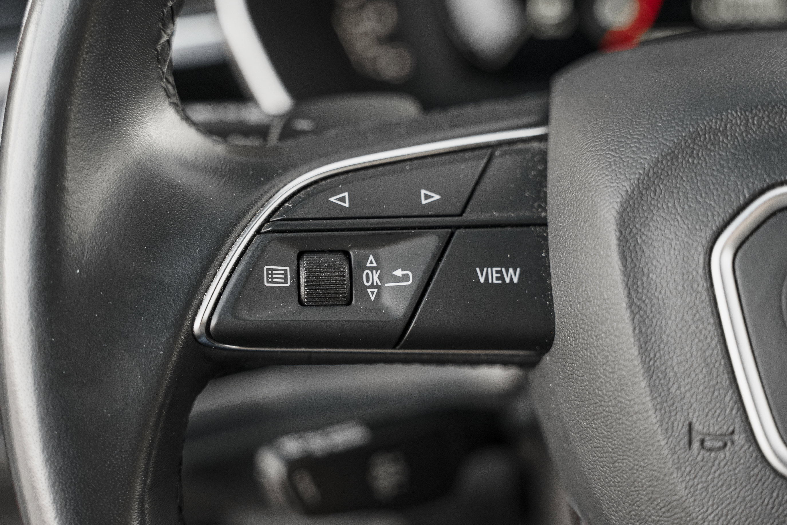 Used 2022 Audi Q3 2.0T Premium w/ Black Optic Sport Package image 16