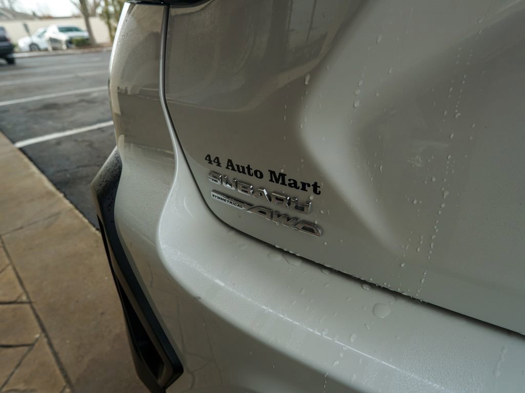 Used 2024 Subaru Crosstrek 2.0i Premium image 9