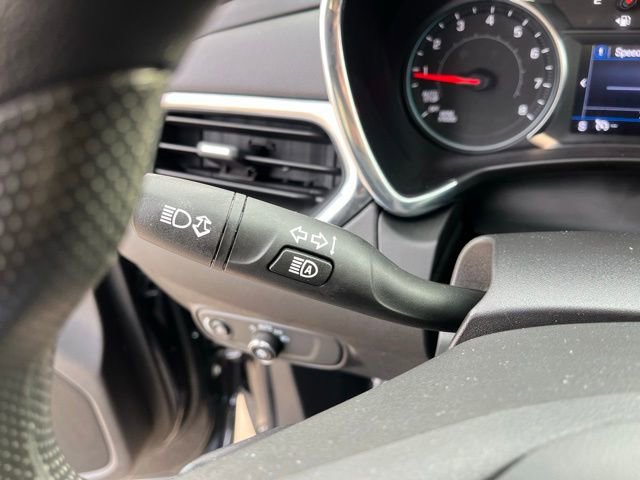 Used 2023 Chevrolet Equinox LT image 22