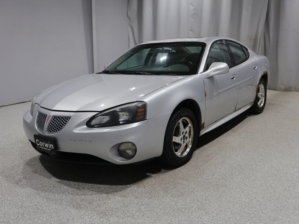 Used 2004 Pontiac Grand Prix GT2 w/ GT Sport Appearance Package FWD image 11