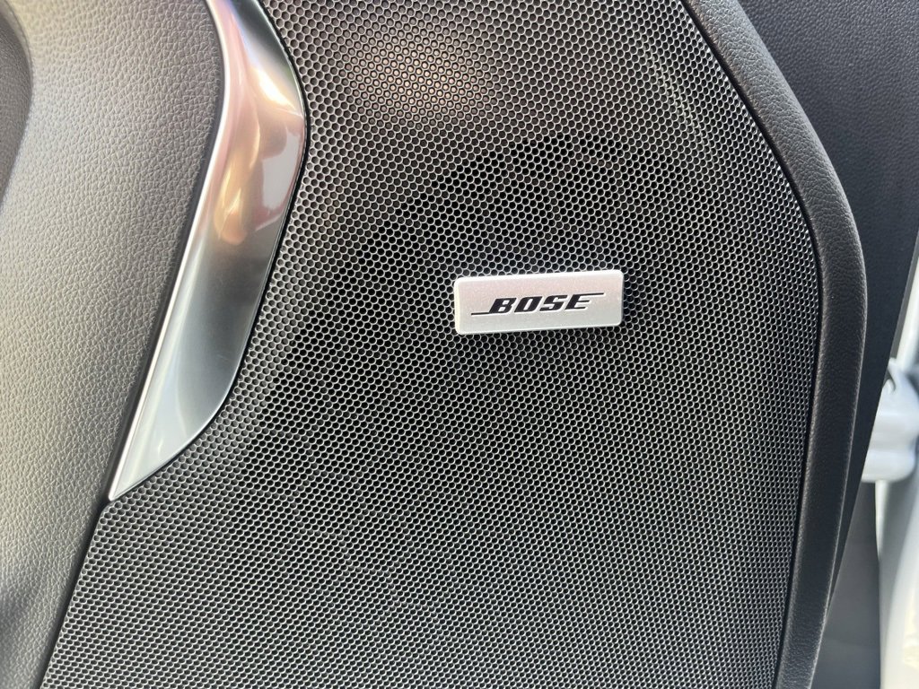 New 2025 Chevrolet Suburban Premier image 16